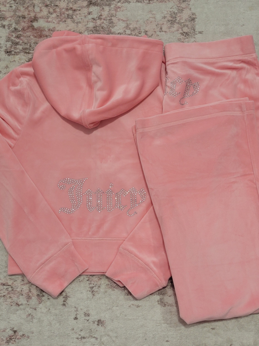 Juicy Couture Flamingo Velour Hoodie & Pants Set - M - Picture 3 of 4